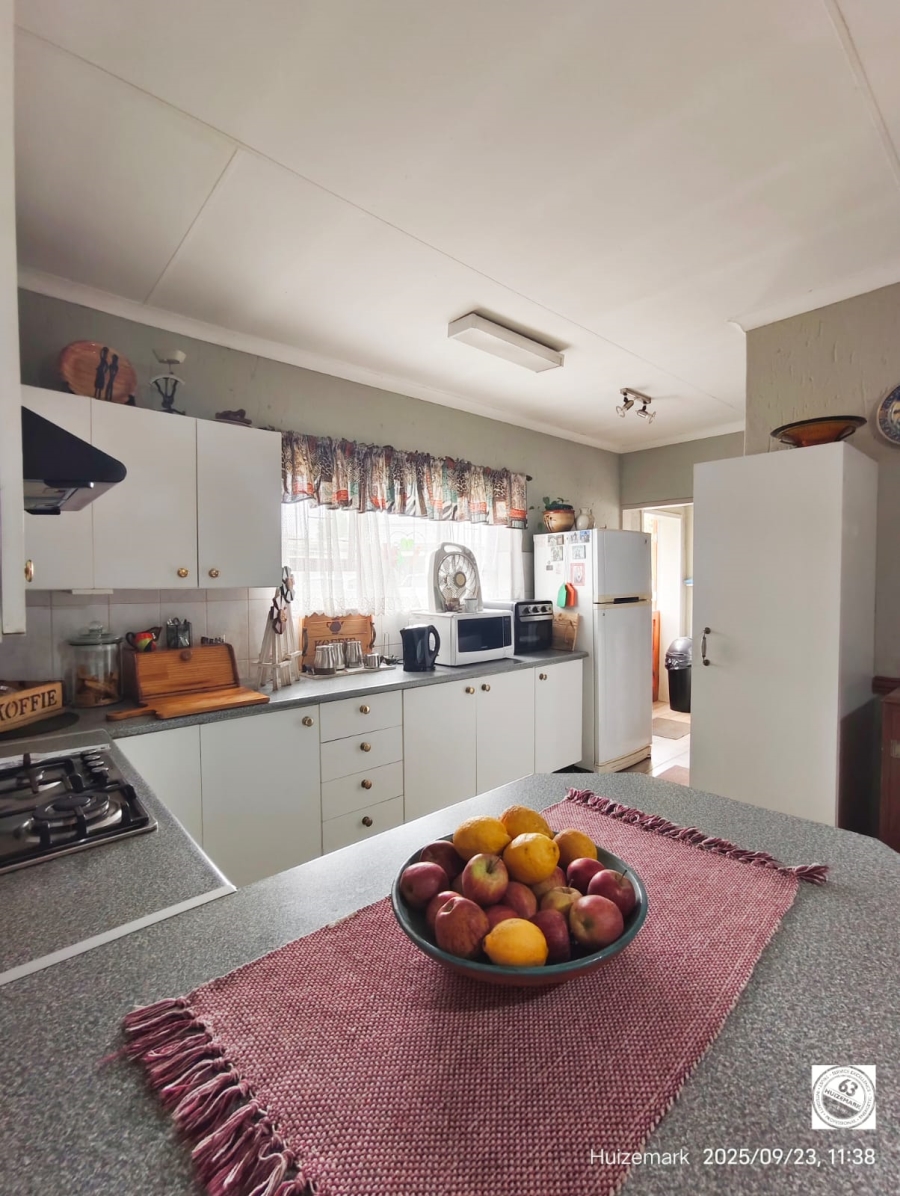 3 Bedroom Property for Sale in Vaalpark Free State